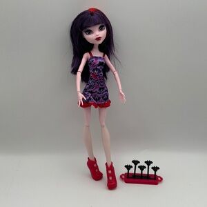 Monster High Ghouls Fair Elissabat Doll EUC